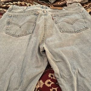 Levis 550 size 42x32 relaxed for tapered leg blue jeans